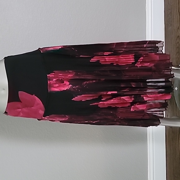 Ted Baker London Raychi Floral Print Tiered Pleated Hem A-Line Skirt Size 1 - Picture 2 of 10